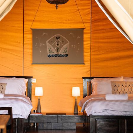 Mia Glamping Hotel Orissaare Exterior photo
